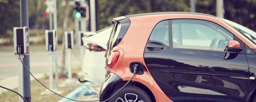 carsharing-4382651_1280-880x350 Bornes de recharge commerciales